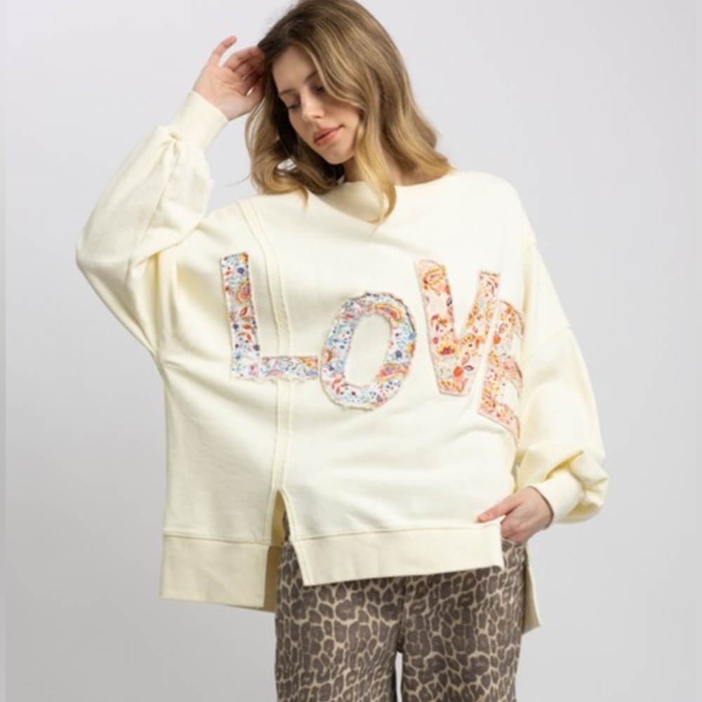 Bluevelvet Floral Love Patchwork Graphic Women's Crewneck Sweatshirt - Picture 2 of 4